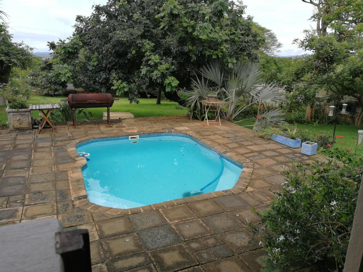 Umsinsi Cottage Hluhluwe Bagian luar foto